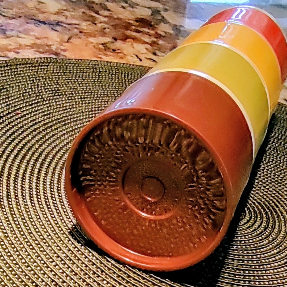 Tupperware Stacking Spice Shakers in Orange, , Olive Green, Yellow, Brown Retro - Picture 9 of 11